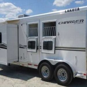 Used 2013 Lakota Charger 2H Gooseneck LQ Horse Trailer